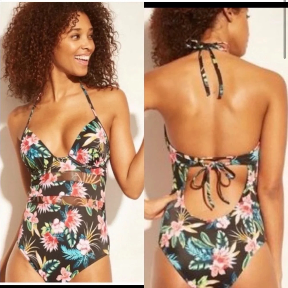 Shade & shore tropical floral mesh detail open back bathing suit. Size 34D